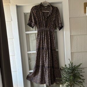 Max Studio Elegant Black and Brown Midi Dress